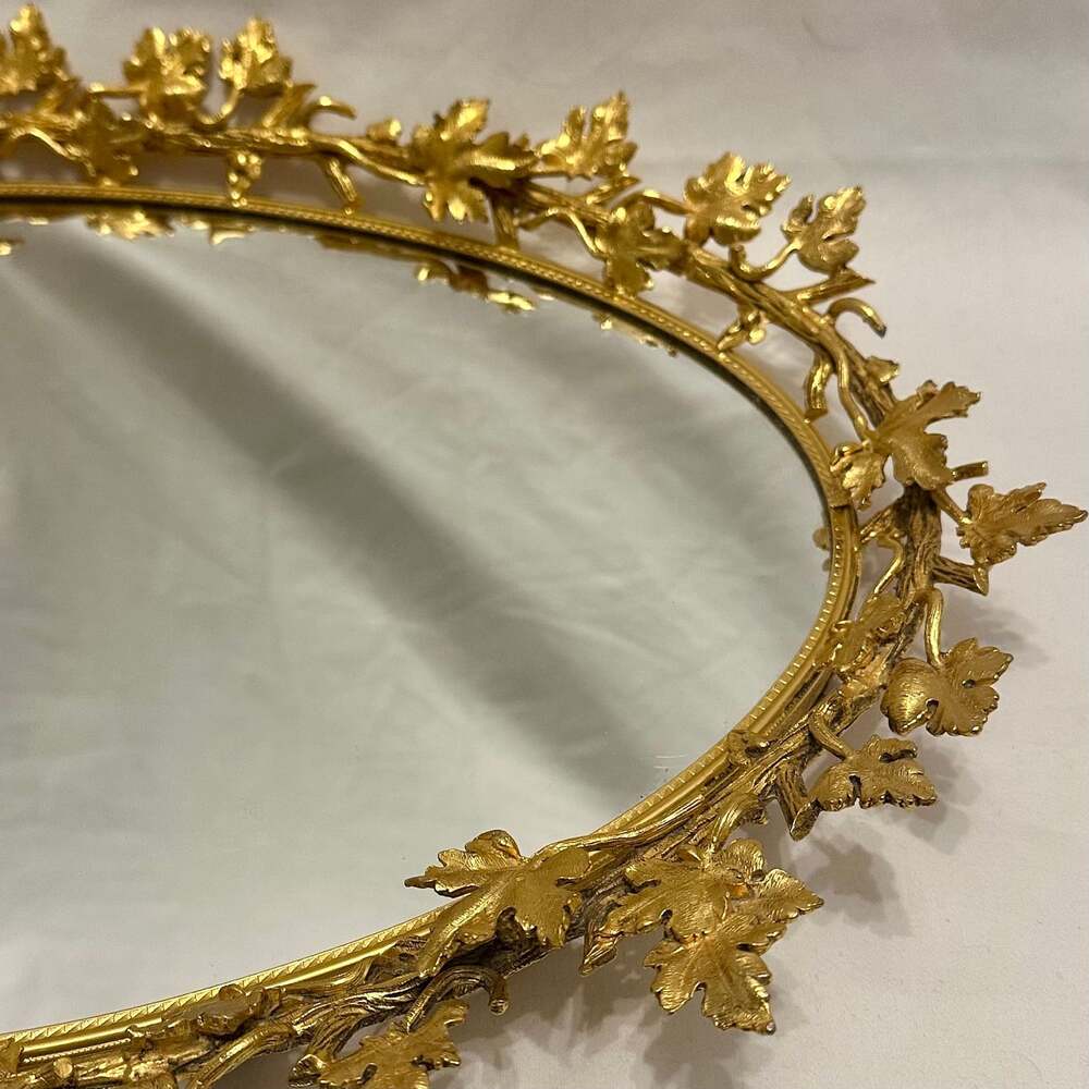 Vintage Hollywood Regency Gold Mirrored Dresser Tray or Wall Mirror, 1960s RARE - Picture 11 of 16